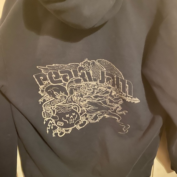 Pearl Jam sweat jacket. - Picture 2 of 3